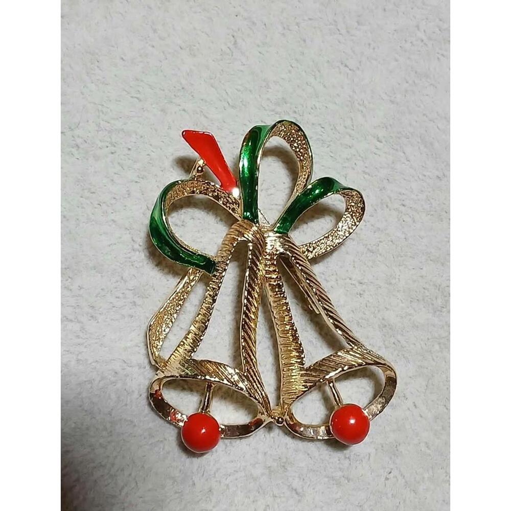 Vintage Gerry's Christmas Bell Brooch Gold Tone Green Red Holiday Pin 2"